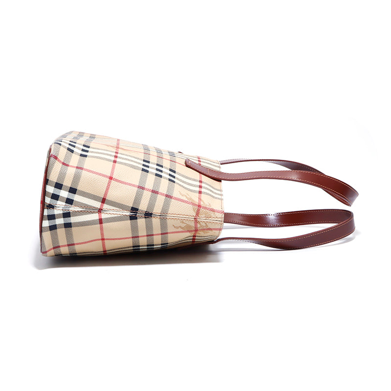 Burberry ベージュレザートートバッグ バーバリー BURBERRY トートバッグ レザー ベージュ WS3915