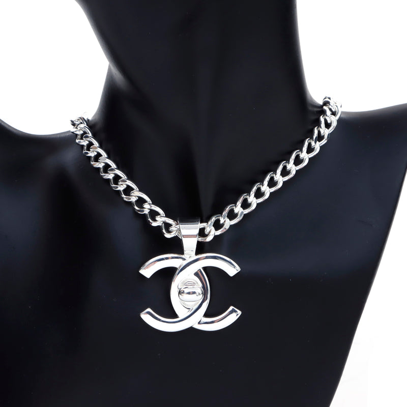 プ*︎様 【CHANEL】 シルバー チェーンネックレス　シャネル　ターンロック シャネル CHANEL ターンロック チェーン ネックレス シルバー