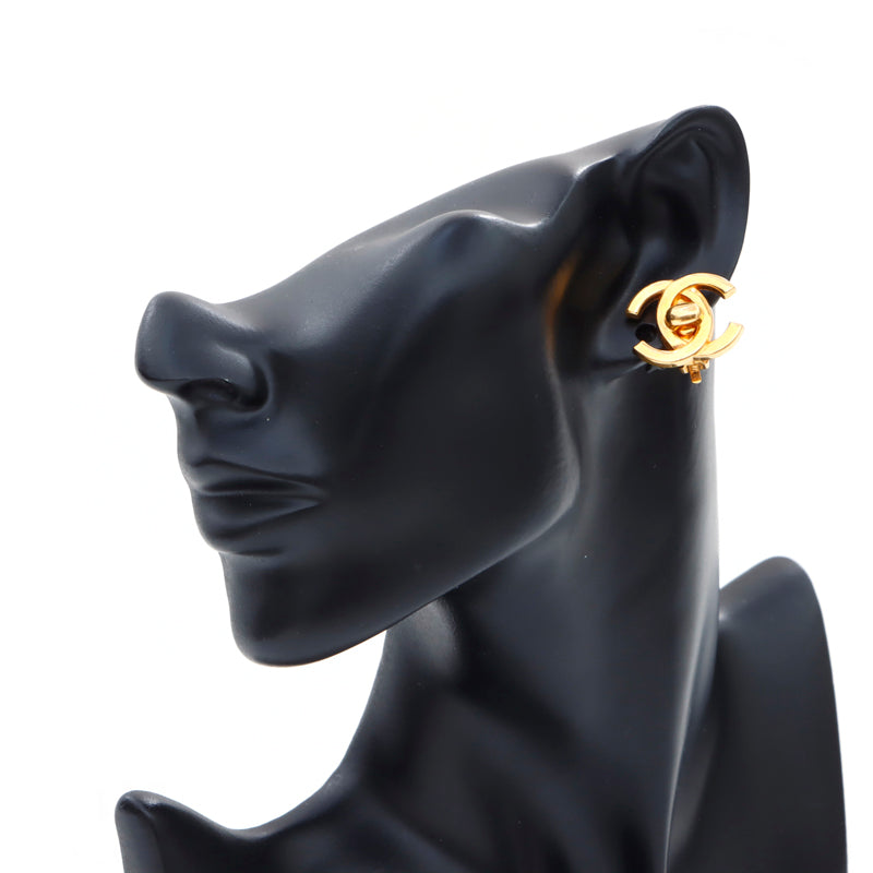 シャネル CHANEL ココマーク ターンロック GP 95A イヤリング