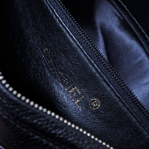 Chanel Coco Mark Matelasse Kaviar Hautverschloss Nr. 2 Quadratketten -Umhängetasche Vintage verwendet klassische 1990er 90er schwarze WS4154