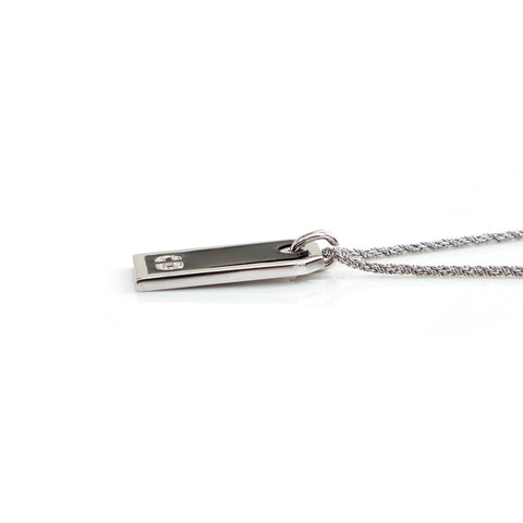 Christian Dior Logo Plate Collier argent WS4167