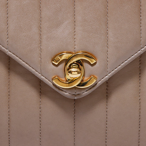 Chanel Mademoiselle 1992 Bag du sac à bandoulière BEIGE WS4211