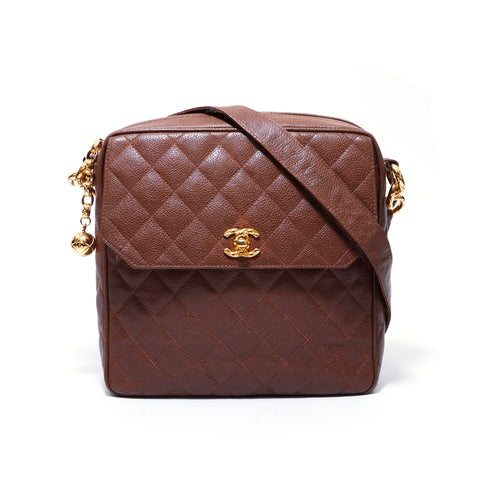 Chanel Matelasse Caviar Skin 1992 Sac à bandoulière en cuir marron WS4221