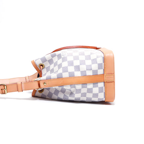 路易威登（Louis Vuitton）达米尔·阿祖尔（Damier Azur）noe bb肩袋白色WS4286