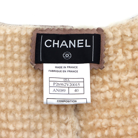 シャネル CHANEL ココボタン ムートン ジャケット ベスト 2点セット 05A ジャケット VINTAGE 中古 定番 ベージュ WS4468