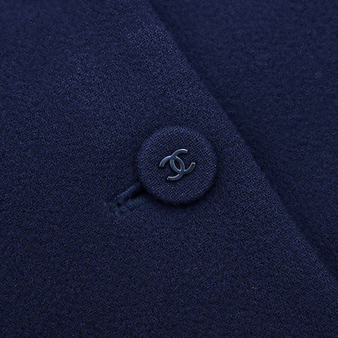 Chanel Coco Mark Button Long Jacket Suit Set-Up Skirt Made in 1997 Size38 Wool Silk Suit Navy WS4493