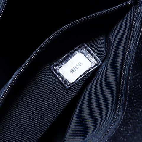 Chanel Caviar Skin Chanel Nr. 5 Umhängetasche Schwarz WS4700