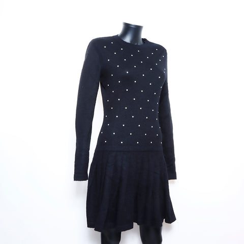 Chanel CHANEL Dot Pearl Long Sleeve Dress VINTAGE Used Classic Black W – NUIR VINTAGE Chanel CHANEL Dot Pearl Long Sleeve Dress VINTAGE Used Classic Black W – NUIR VINTAGE