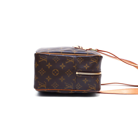 Louis Vuitton Louis Vuitton Monogramm zitieren GM -Umhängetasche Brown WS4990