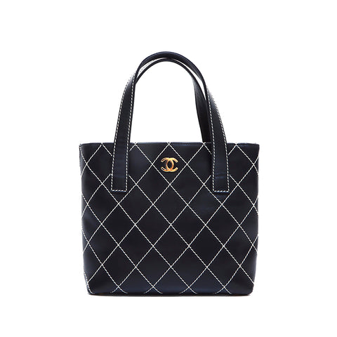 香奈儿香奈儿(Chanel Chanel)7号野生针迹皮革手提包黑色WS5349