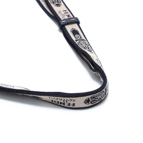 Fendi Celeria肩带皮革黑色WS5451