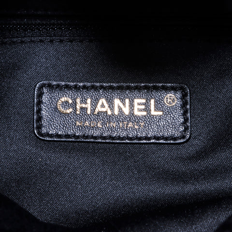 Chanel Turnlock Fur Chain Shoulder Bag Black WS5493