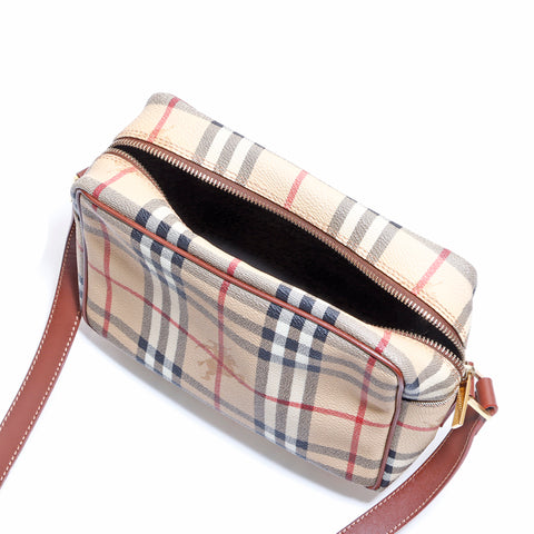 バーバリー BURBERRY ショルダーバッグ ベージュ WS5827