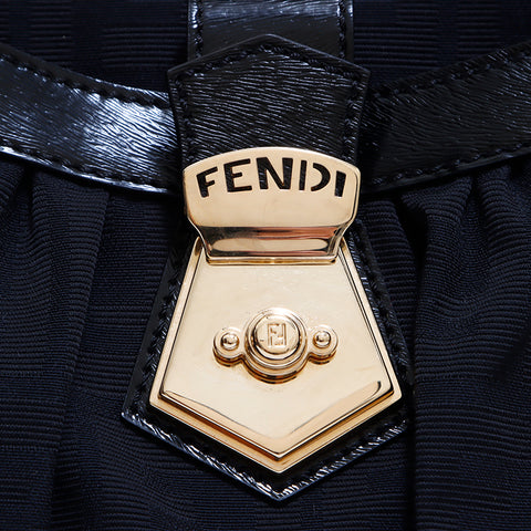 フェンディ FENDI ズッカキャンバス ハンドバッグ ブラック WS6221