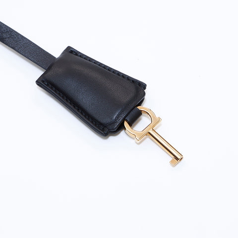 サルヴァトーレフェラガモ Salvatore Ferragamo ガンチーニ 2way ハンドバッグ ブラック WS6322