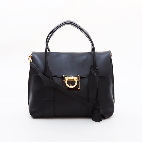 サルヴァトーレフェラガモ Salvatore Ferragamo ガンチーニ 2way ハンドバッグ ブラック WS6322