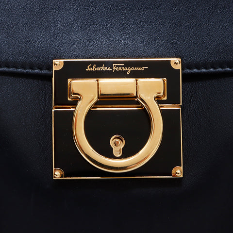 サルヴァトーレフェラガモ Salvatore Ferragamo ガンチーニ 2way ハンドバッグ ブラック WS6322