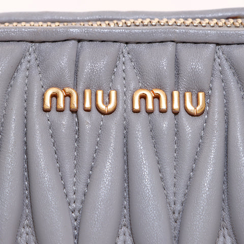 ミュウ ミュウ Miu Miu マトラッセ２way ハンドバッグ グレー WS6652