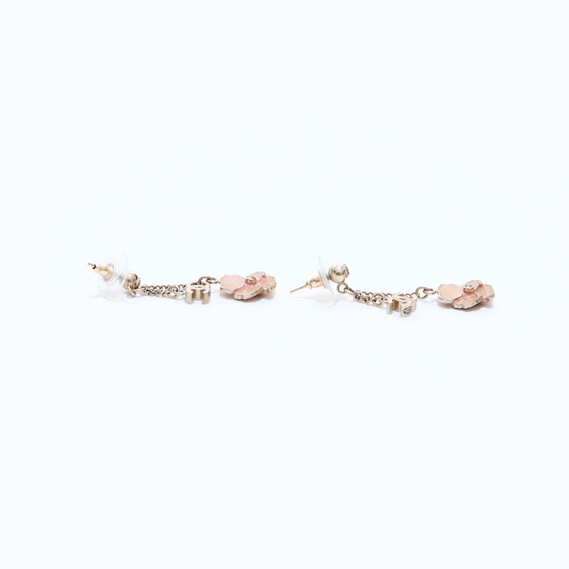 シャネル CHANEL ココマーク カメリア ピアス ゴールド WS6696 – NUIR