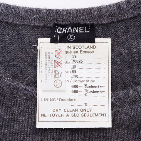 Taille de Chanel: 38 robe sans manche en cachemire gris WS6713