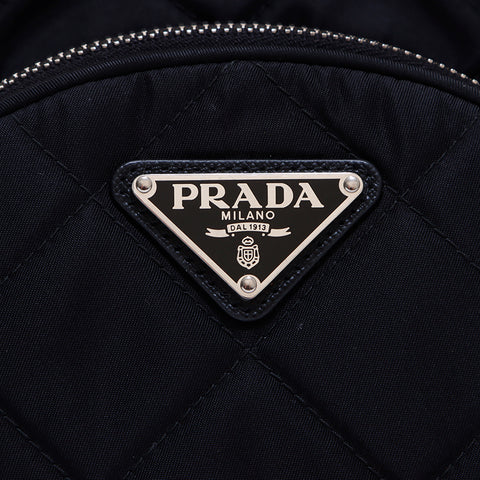 プラダ PRADA キルティング トライアングルロゴ リュック・デイパック ブラック WS6804