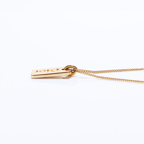 Christian Dior Logo Plate Collier Gold WS6871