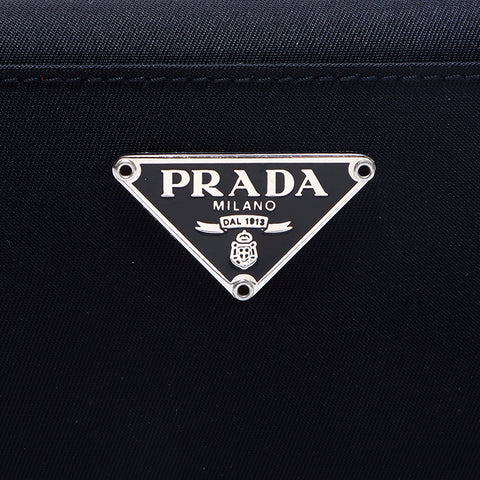 プラダ PRADA 三角ロゴ ナイロン 折り財布 ブラック WS6933