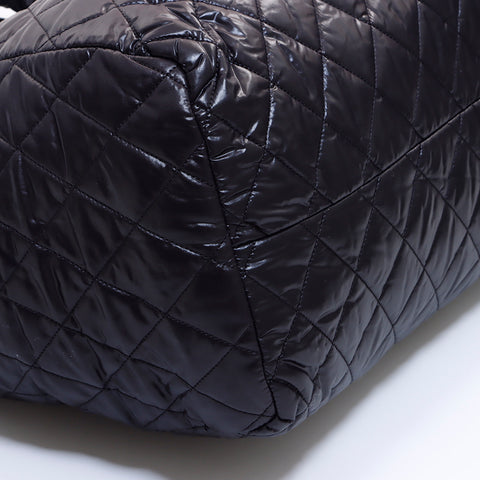 Chanel Chanel 2009 Coco Cocoon手提包黑色WS7042
