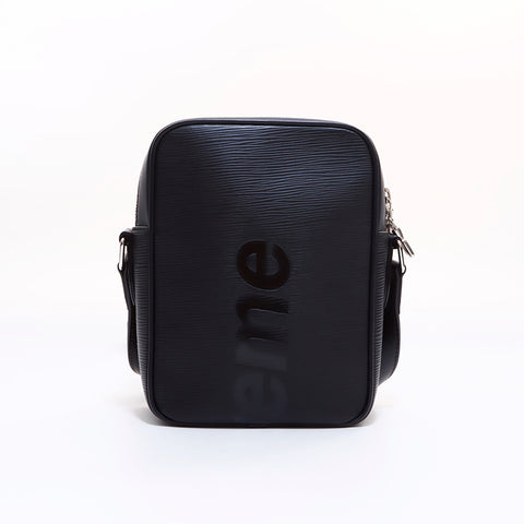 Louis Vuitton LOUIS VUITTON ✕Supreme Danuve Shoulder Bag Black WS7081 – NUIR VINTAGE Louis Vuitton LOUIS VUITTON ✕Supreme Danuve Shoulder Bag Black WS7081 – NUIR VINTAGE