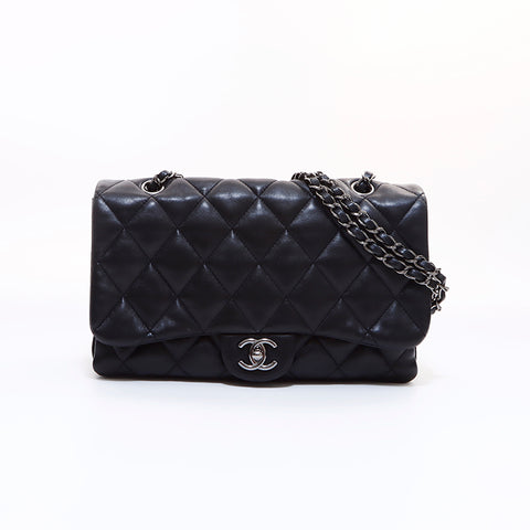 シャネル CHANEL シルバー金具 マトラッセ 18番台 ショルダーバッグ ブラック WS7125