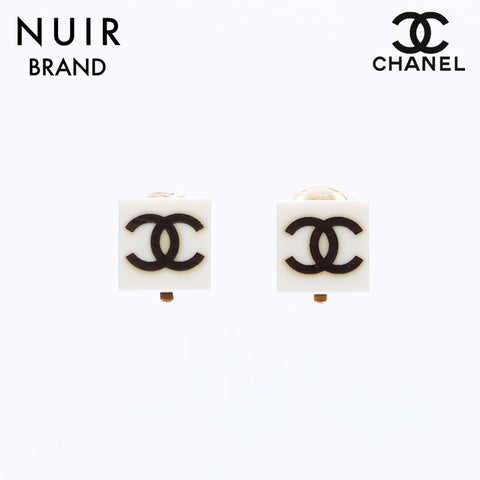 Chanel Coco Mark Boucles d'oreilles White WS7186