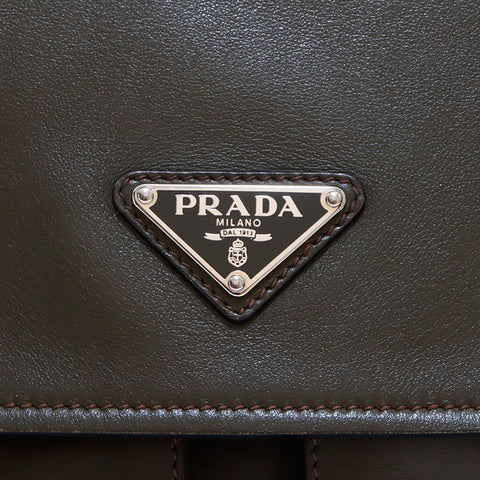 プラダ PRADA ロゴ ショルダーバッグ カーキ WS7302