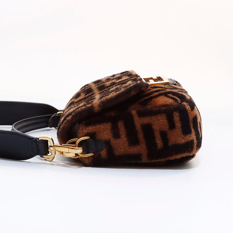 （訳ありセール 格安） FENDI フェンディ ズッカ柄 ショルダー マンマバケット ファー 帽子