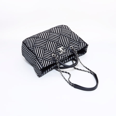 Chanel Chanel 22. 2way Handtasche Schwarz Silber WS7409