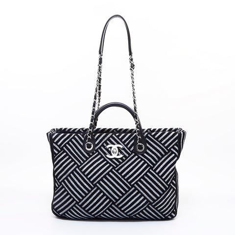Chanel Chanel 22. 2way Handtasche Schwarz Silber WS7409