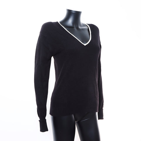 香奈儿可可商标尺寸：40 V-Neck 97A毛衣黑色WS7428