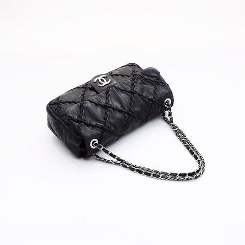 シャネル CHANEL 14番台 シルバー金具 ウルトラステッチ ショルダーバッグ ブラック WS7466