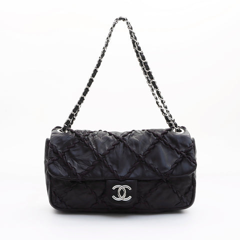 シャネル CHANEL 14番台 シルバー金具 ウルトラステッチ ショルダーバッグ ブラック WS7466