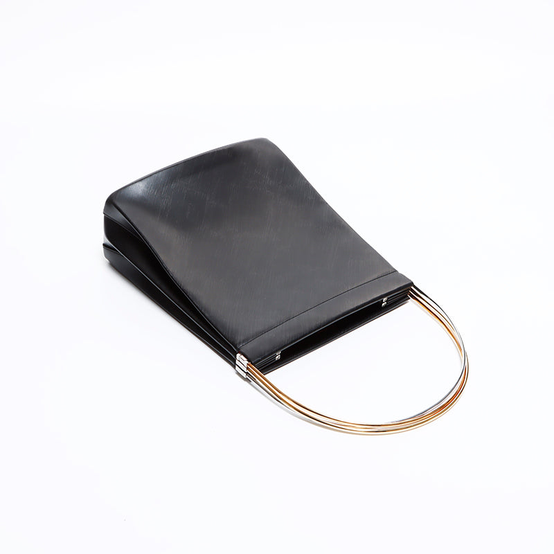 カルティエ CARTIER トリニティ ハンドバッグ ブラック WS7597 – NUIR