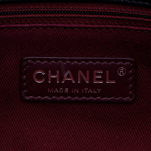 シャネル CHANEL 16番台 チェーン シルバー金具 ショルダーバッグ ブラック WS7617