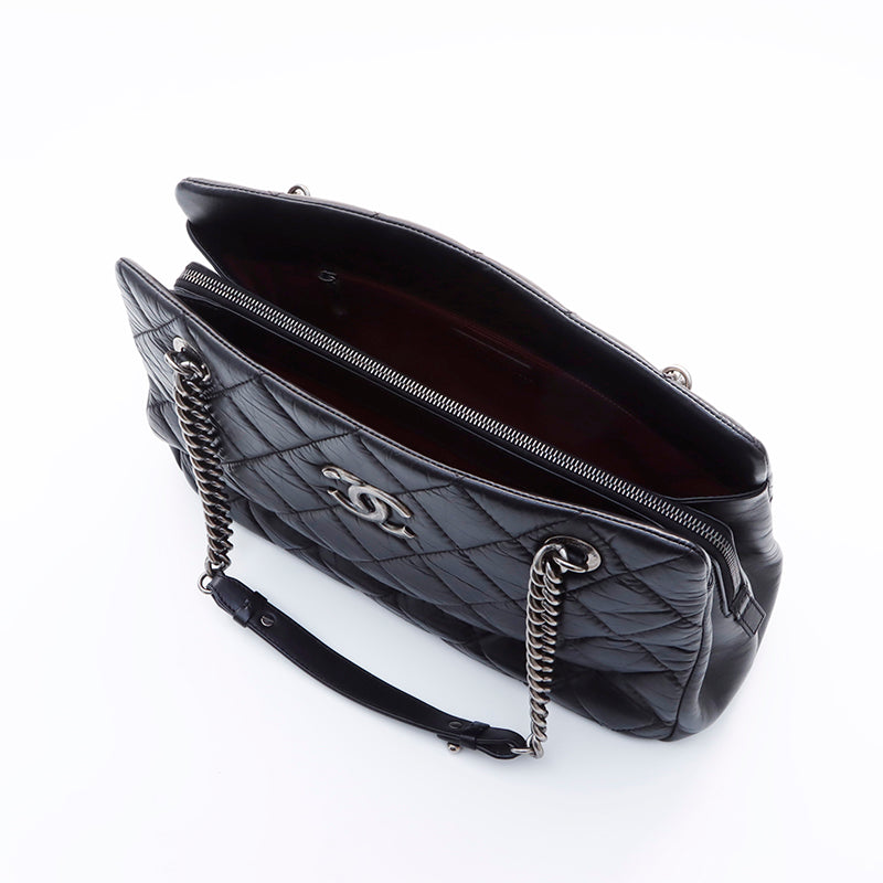 シャネル CHANEL 16番台 チェーン シルバー金具 ショルダーバッグ