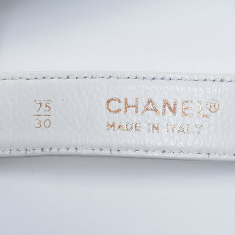 シャネル CHANEL 1番台 ココマーク キャビアスキン ウエストバッグ ホワイト WS7714