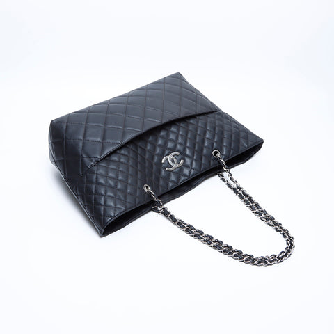 シャネル CHANEL ココマーク マトラッセ ラージトート15番台sv金具 ショルダーバッグ ブラック WS7717