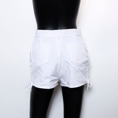 香奈儿E97尺寸：40可可标记短裤白色WS7768