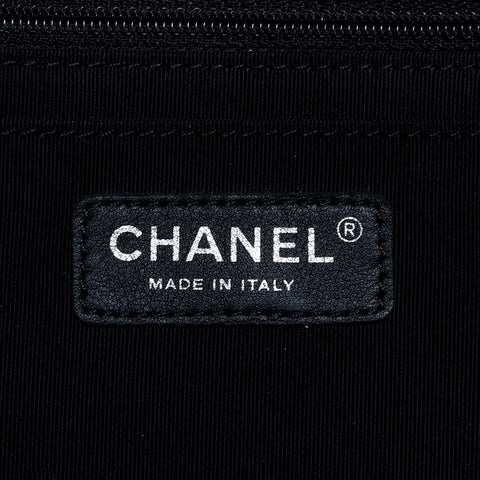 シャネル CHANEL 19番台 パンチング シルバー金具 ショルダーバッグ ブラック WS7789