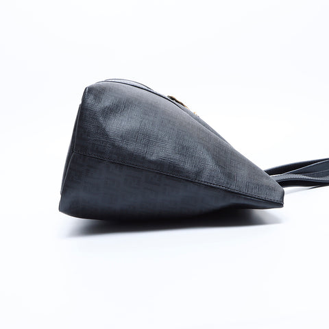 Fendi Zucca肩带黑色WS7820