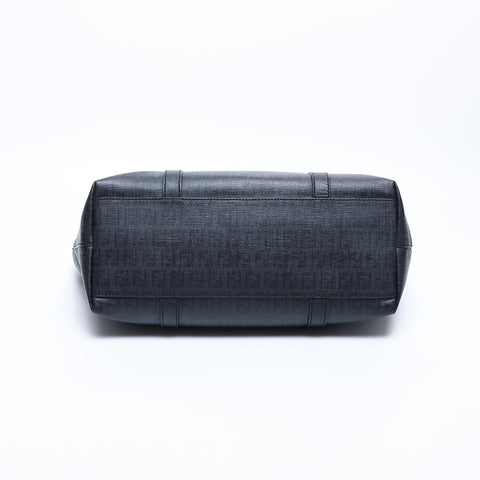 Fendi Zucca肩带黑色WS7820