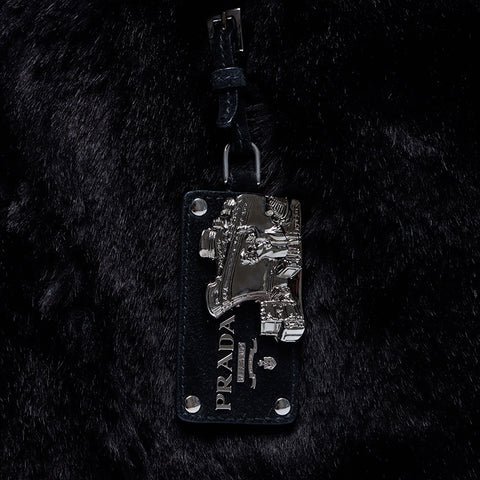Prada Canapa fur手提袋黑色WS7874
