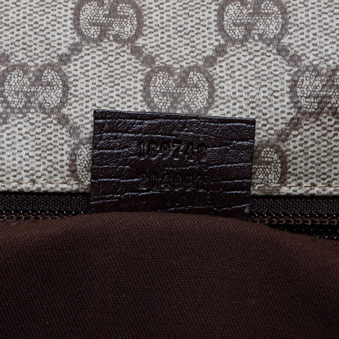 Gucci GG最高信使袋肩袋米色WS7876