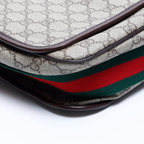 Gucci GG最高信使袋肩袋米色WS7876